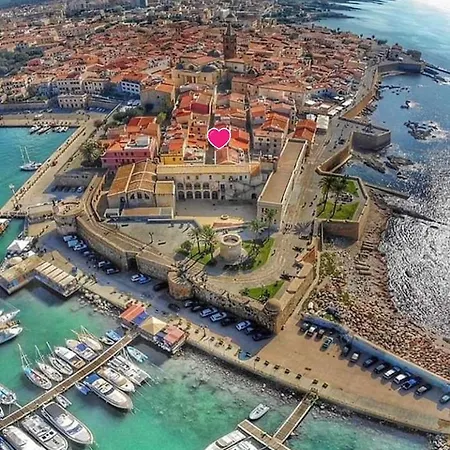 Πανσιόν Old Town 2*